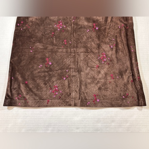 Ann Taylor Vintage Brown Italian Suede Floral Embroidered Skirt - Picture 4 of 8